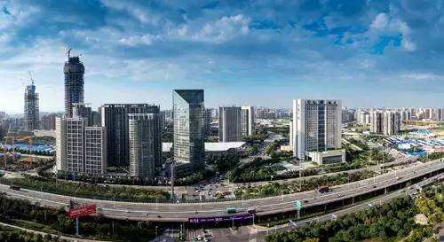 商丘成功創(chuàng)建八個(gè)省級農(nóng)業(yè)科技園區(qū)