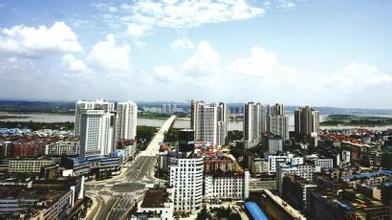 黃遠(yuǎn)新：全力沖刺“全省千億園區(qū)、全國(guó)百?gòu)?qiáng)經(jīng)開(kāi)區(qū)”